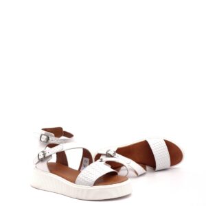 Bele kožne ženske sandale 70117.2