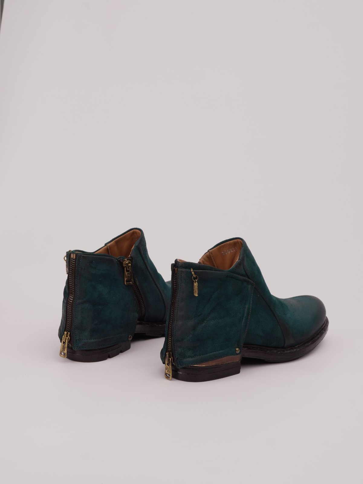 viber_image_2025-11-01_13-01-53-344