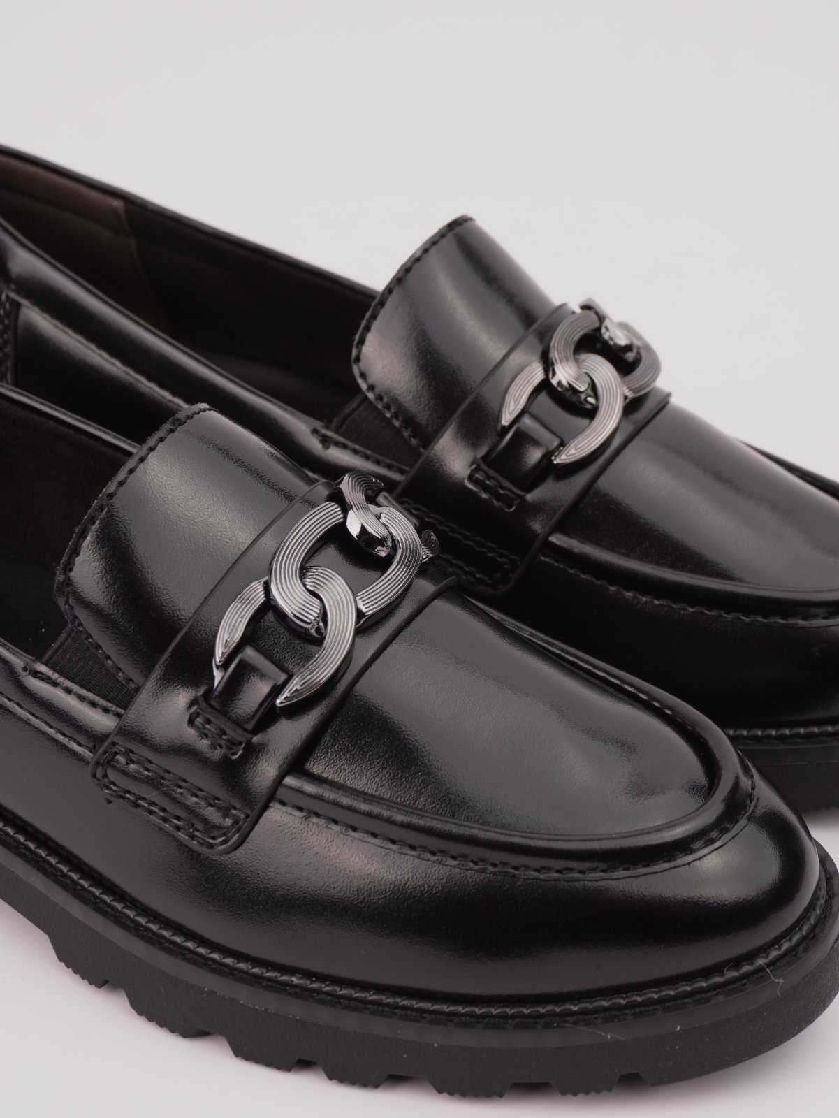 viber_image_2025-11-02_18-35-21-665