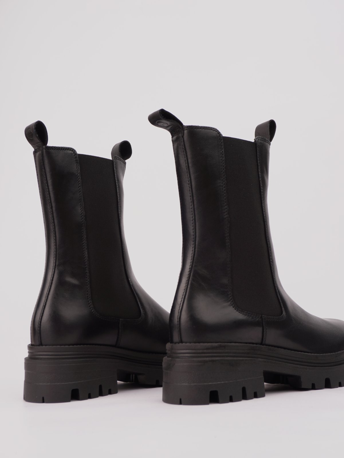 viber_image_2025-11-02_18-36-07-701