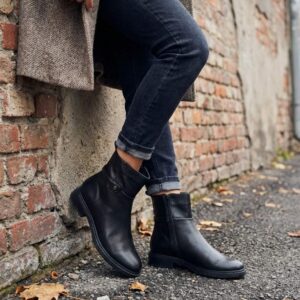 Ženske kožne čizme 5230 Crna