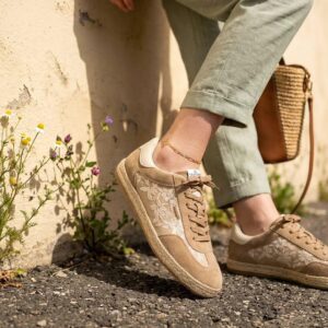 bež ženske kožne patike