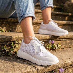 bele ženske kožne patike sa mrezicom