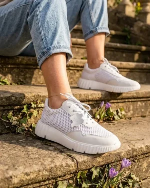 Bele kožne ženske patike L87A2606WHT