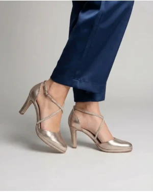 Zlatne ženske sandale Tamaris 22450-42