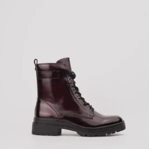 Bordo lakovane ravne ženske čizme Tamaris 25236-43